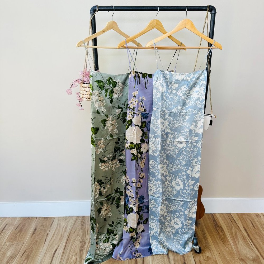 Reformation Frankie Silk Dress | Porcelain 🕸Silk🕸 🎉SALE🎀 NEW - Picture 8 of 13